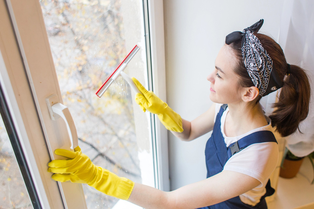Indoor Window Cleaning Tips: A Handy Checklist